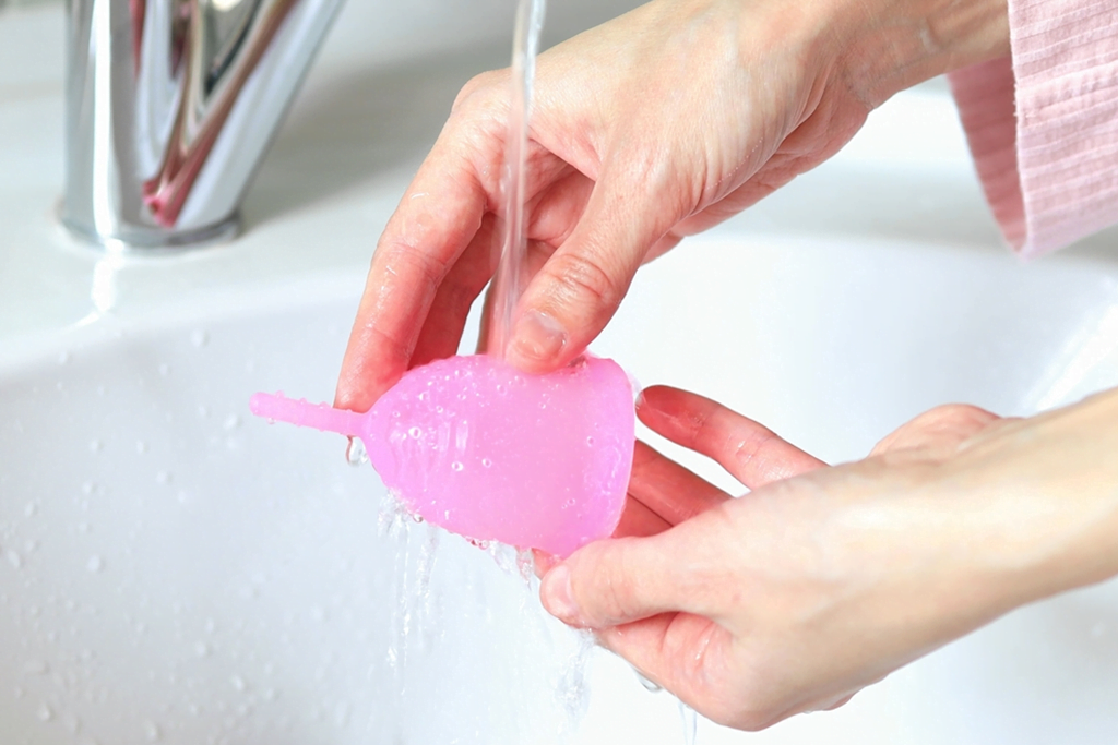 how-can-i-wash-my-menstrual-cup-floren-care